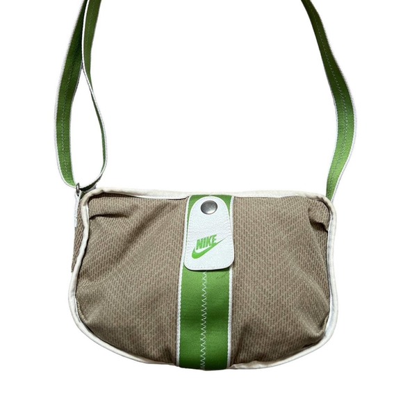 Vintage Nike Purse - Picture 1 of 5
